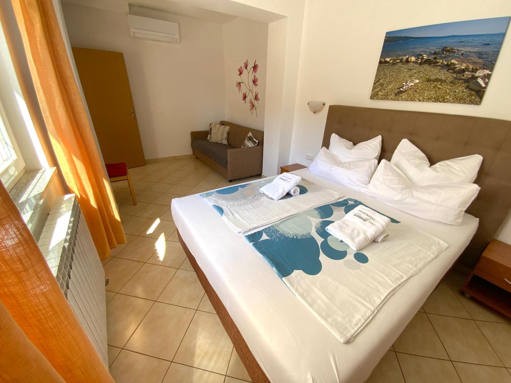 Olive House Apartment Simuni Luaran gambar