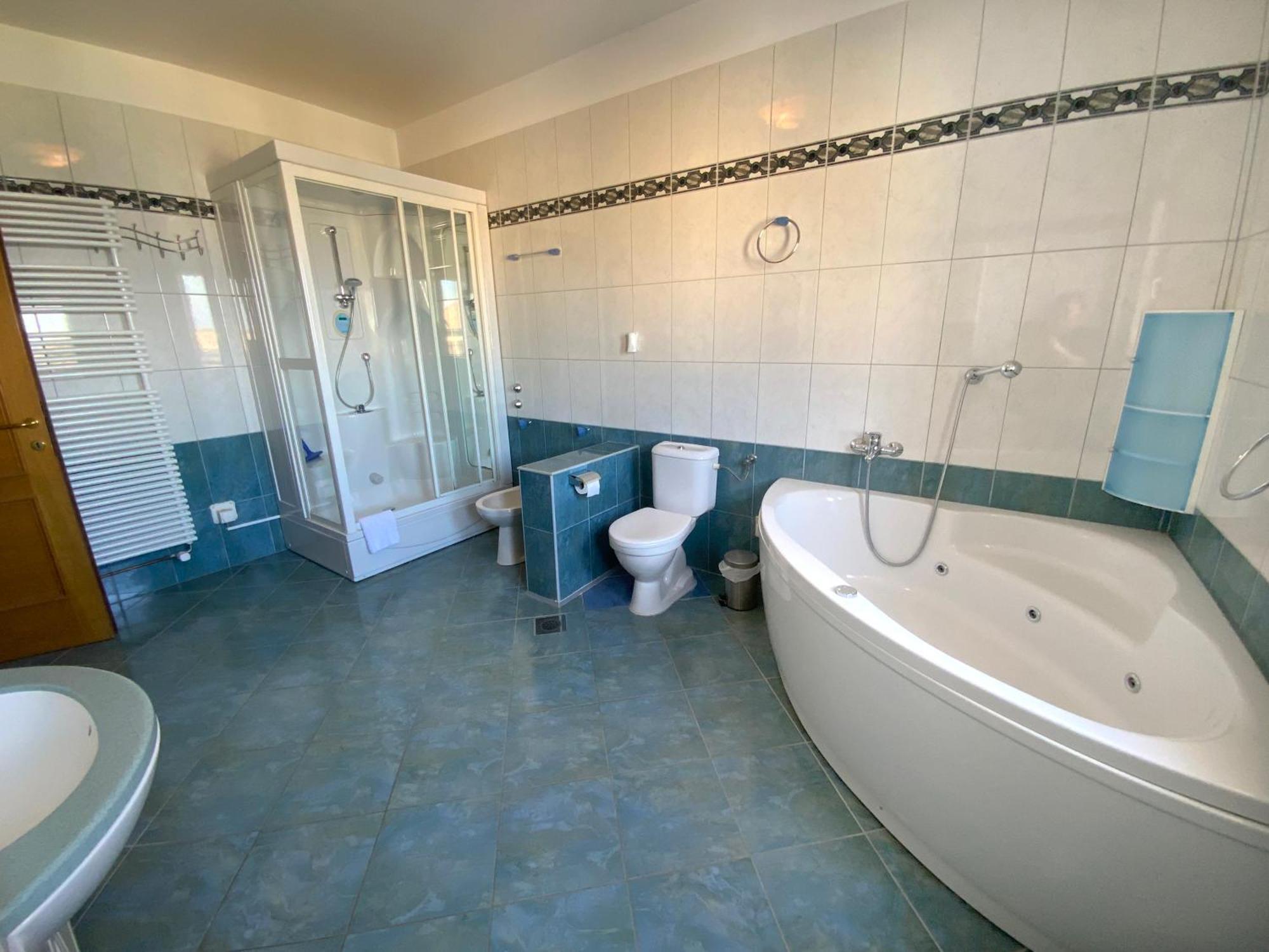 Olive House Apartment Simuni Luaran gambar