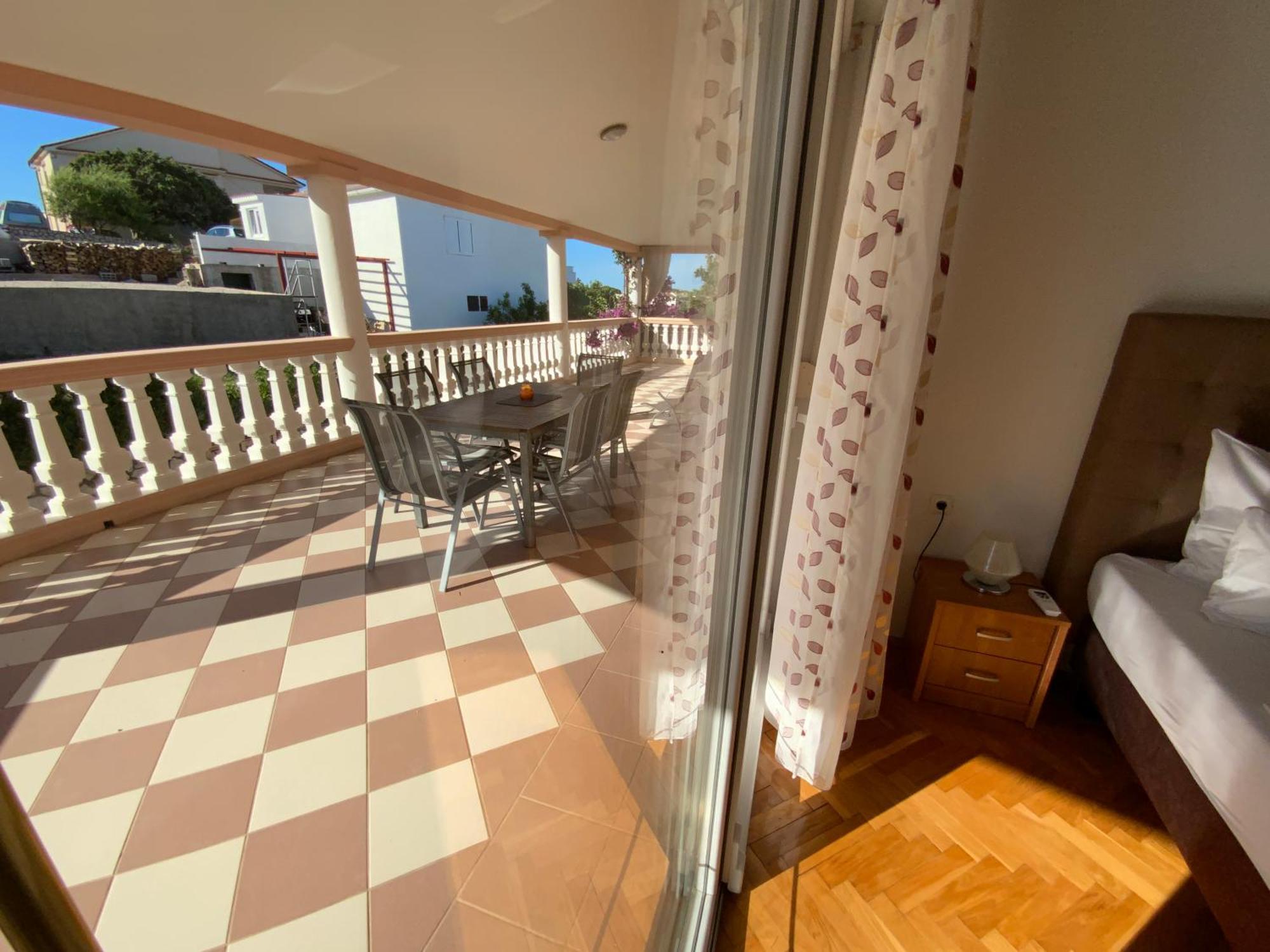 Olive House Apartment Simuni Luaran gambar