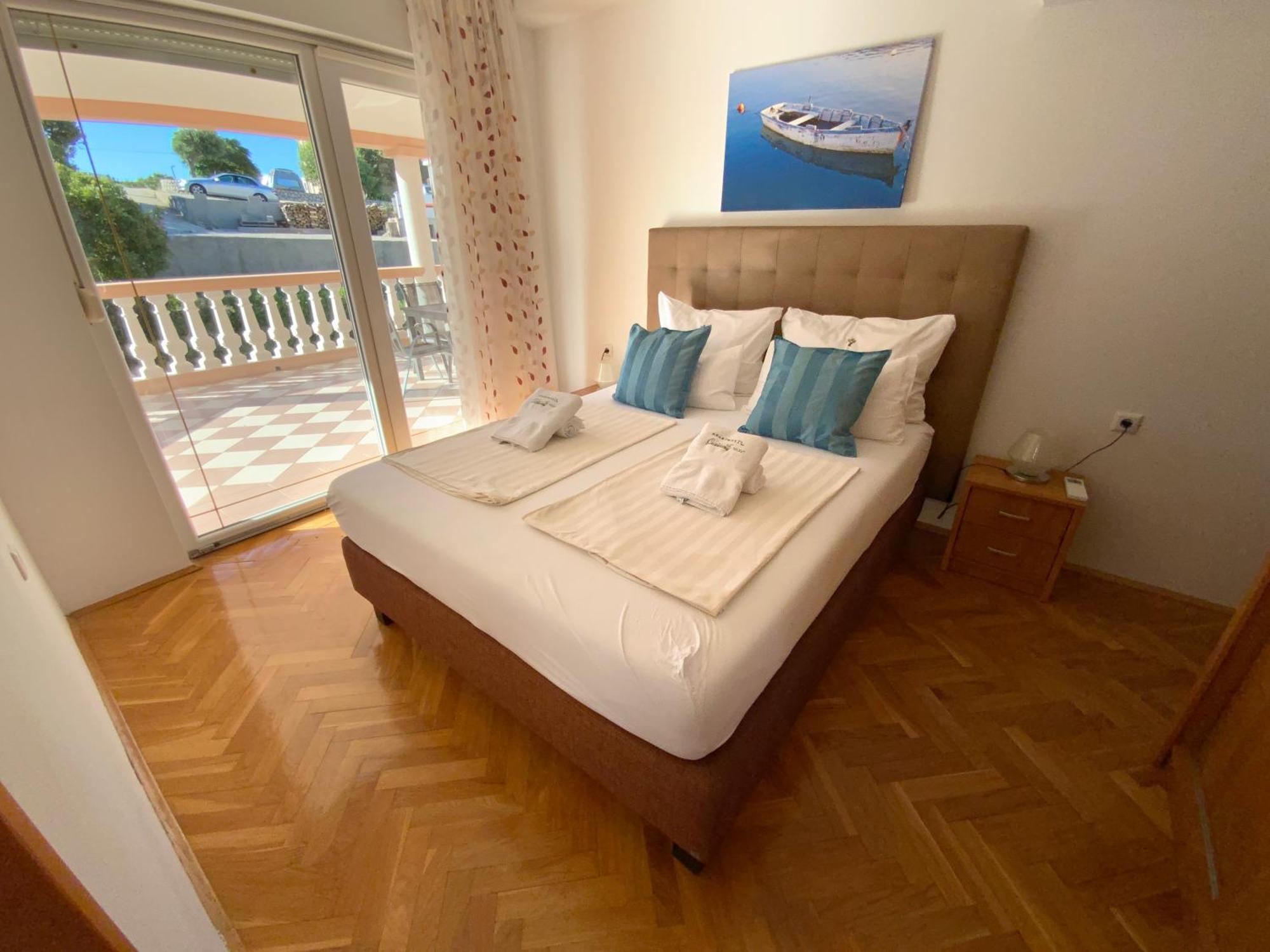 Olive House Apartment Simuni Luaran gambar