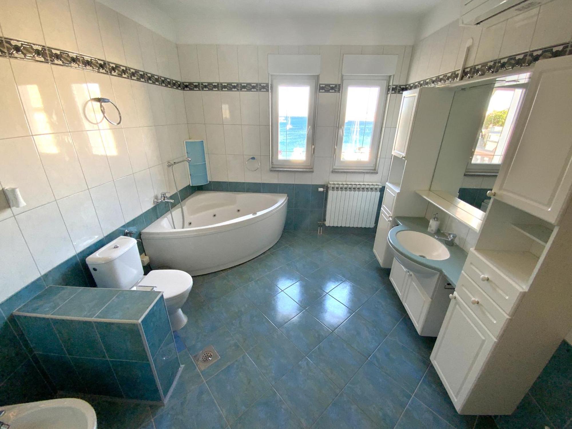 Olive House Apartment Simuni Luaran gambar