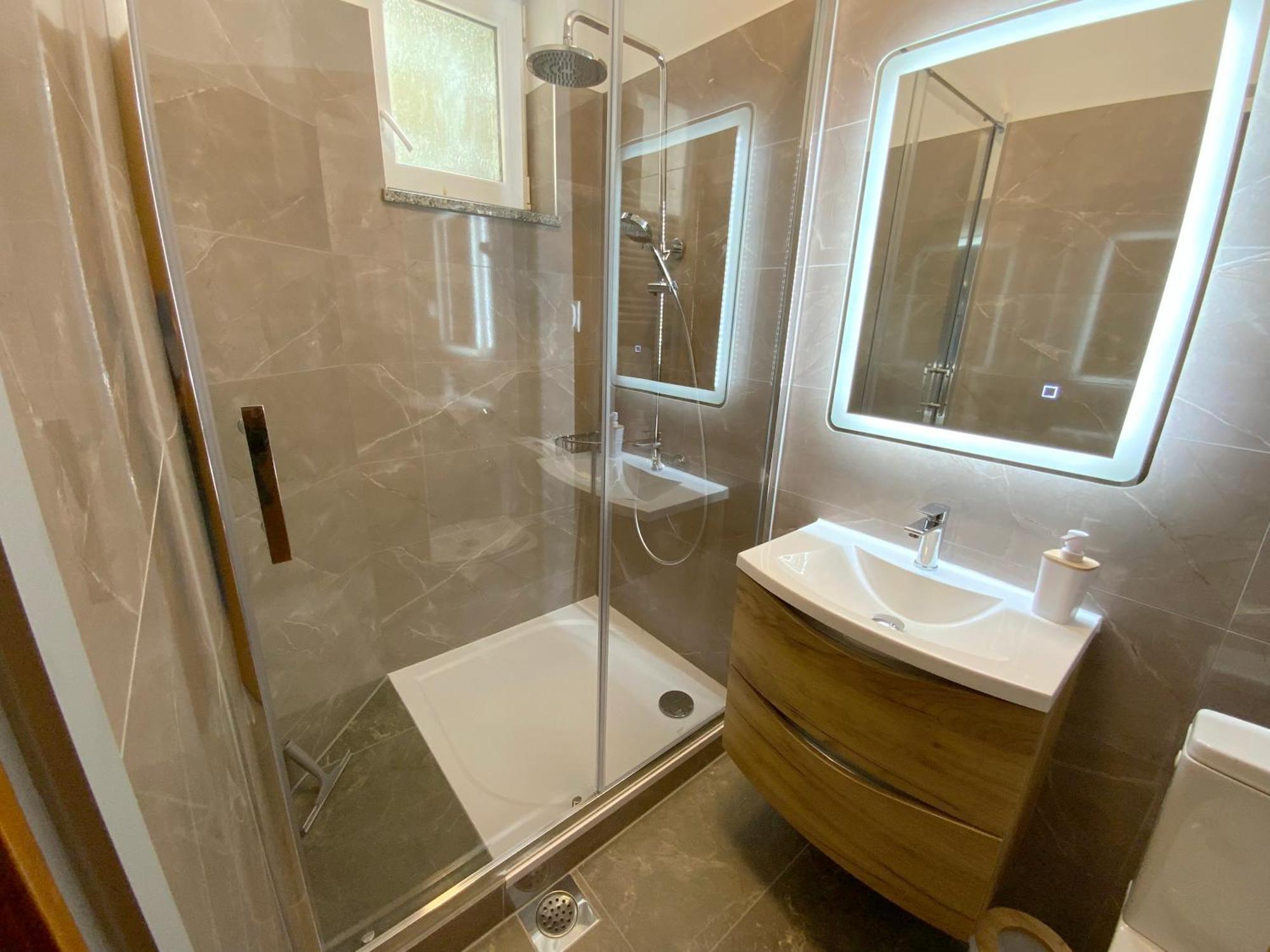 Olive House Apartment Simuni Luaran gambar