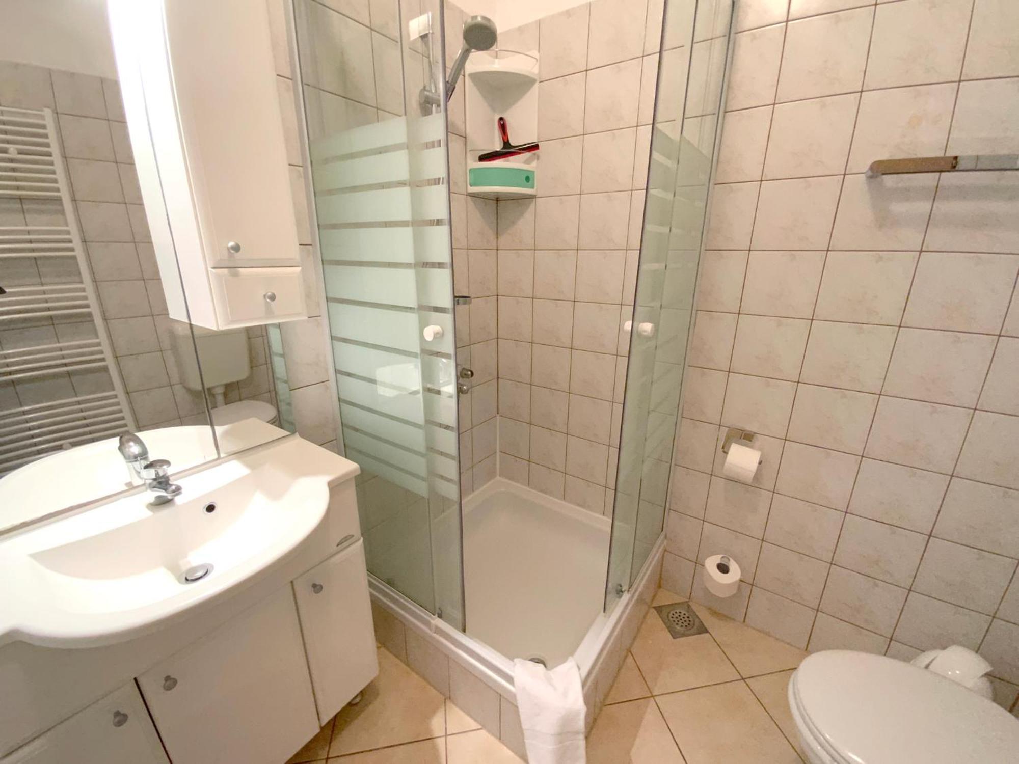 Olive House Apartment Simuni Luaran gambar